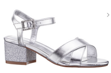 Load image into Gallery viewer, Nina - Valentin Metallic Sandal