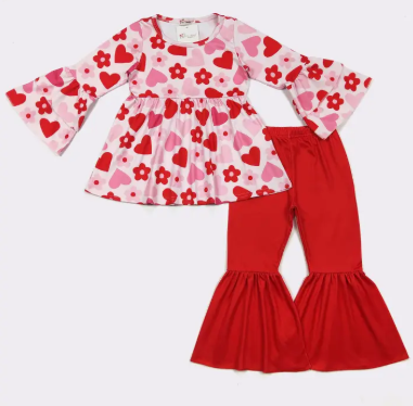 Clover Cottage - Heart Fare Top & Bottom Set