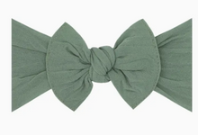 Load image into Gallery viewer, Baby Bling - Classic Knot Headband