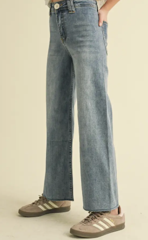 Heart and Arrow - Wide Leg Jeans