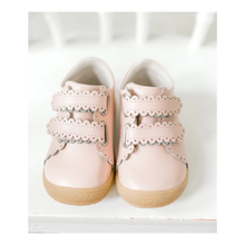 Load image into Gallery viewer, L&#39;amour- Marisa Scalloped Sneaker
