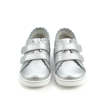 Load image into Gallery viewer, L&#39;amour- Caroline Scalloped Sneaker